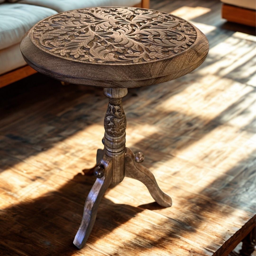 Carved Mango Wood Round Accent Table – Nature-Inspired Minimalist Decor